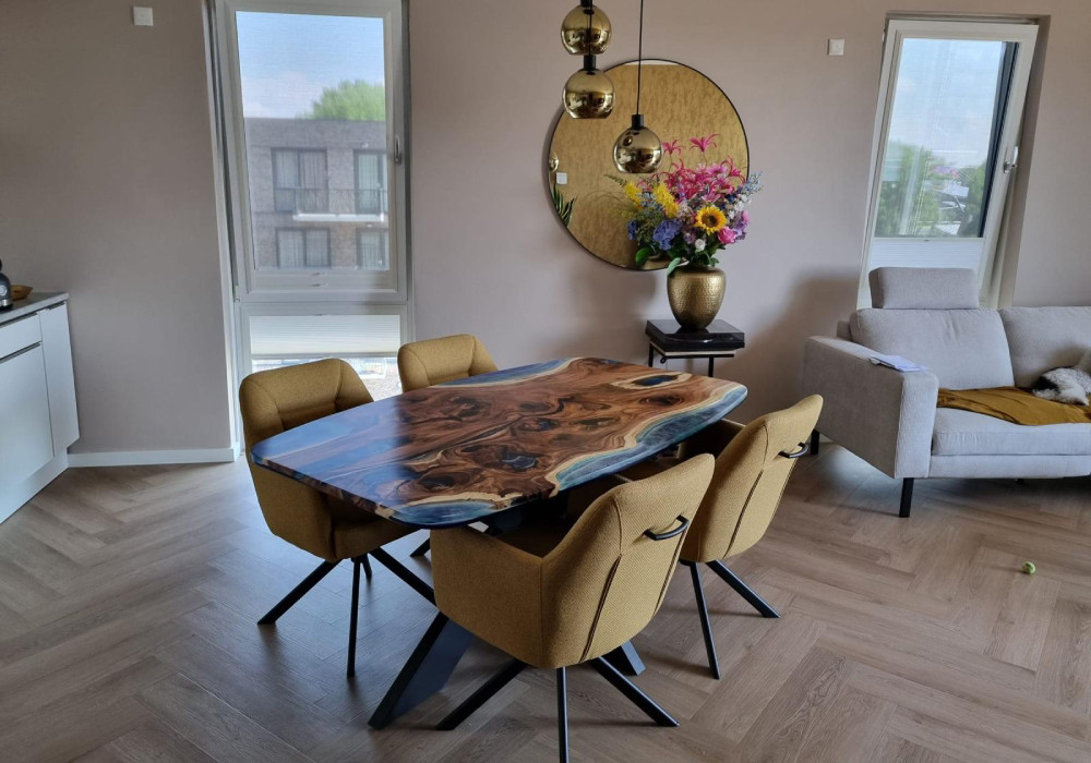 tropische-epoxy-tafel-(1).jpg